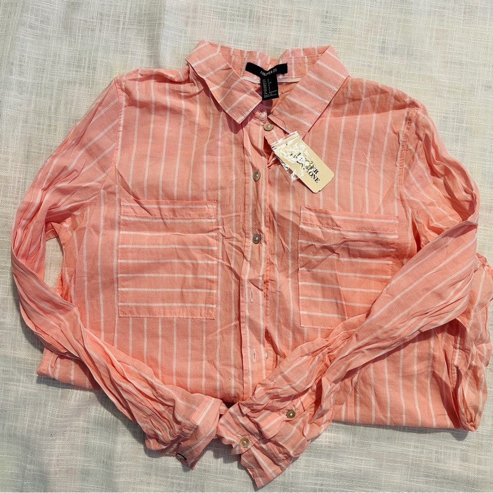 NEW Forever 21 F21 Women pink striped button up light weight shirt top, size S